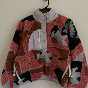 FREE PEOPLE HIT THE SLOPES PRINTED FLEECE PULLOVER JACKET